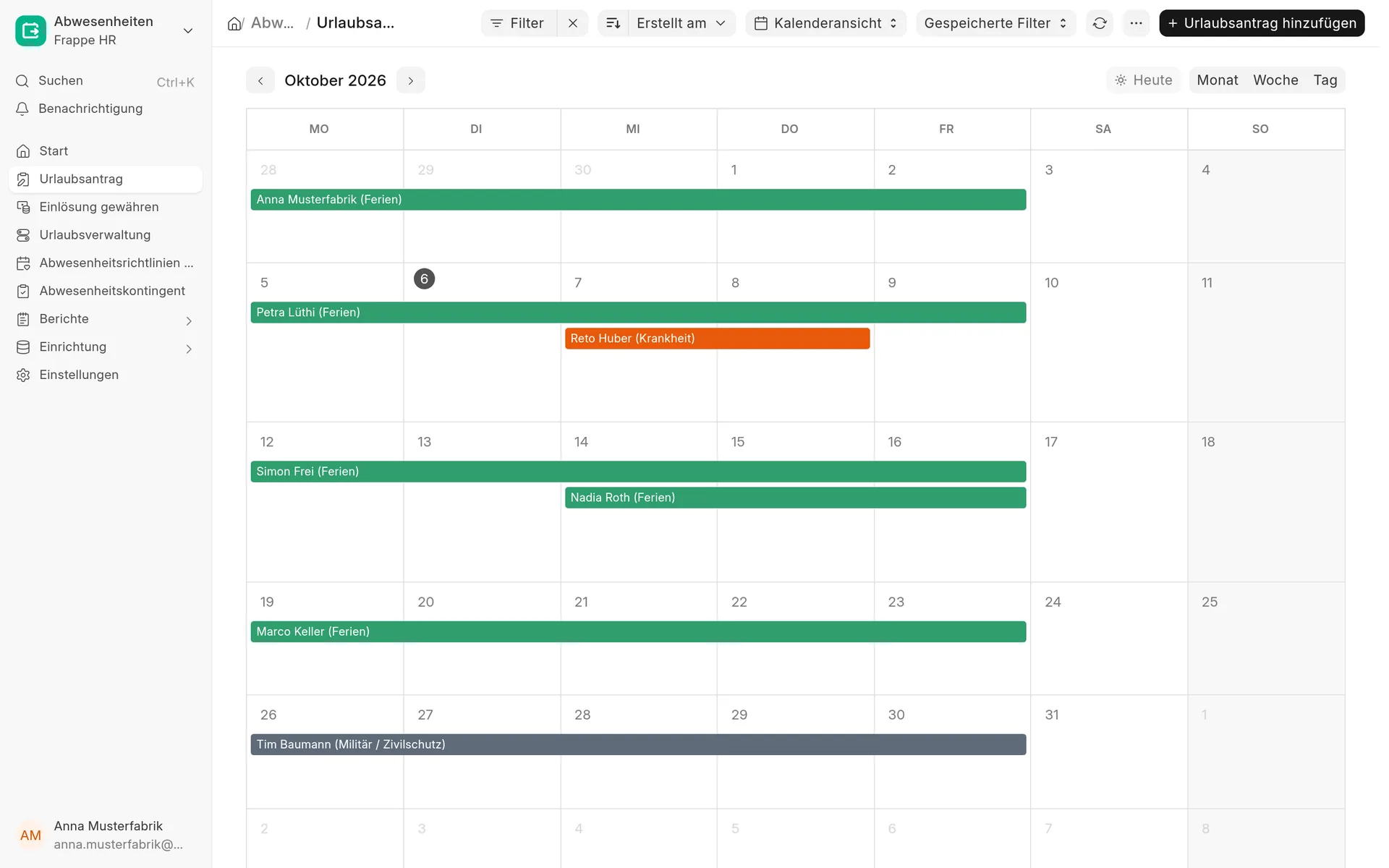 Absenzenkalender des Teams für Oktober mit Ferien, Krankheit und Militärdienst